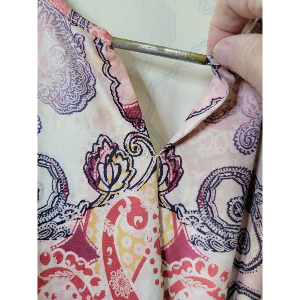 Apt 9 Womens 2X Paisley Floral Twist Front V-Neck Short Sleeve Coral Cream 1612 - Picture 3 of 5